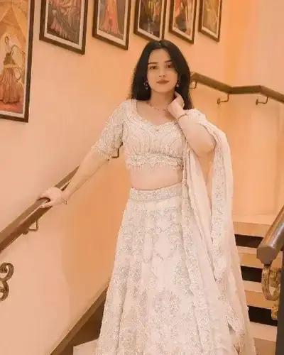 Escort Service In Vellore